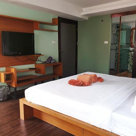 Island Cafe&Hostel Koh Lipe Luaran gambar